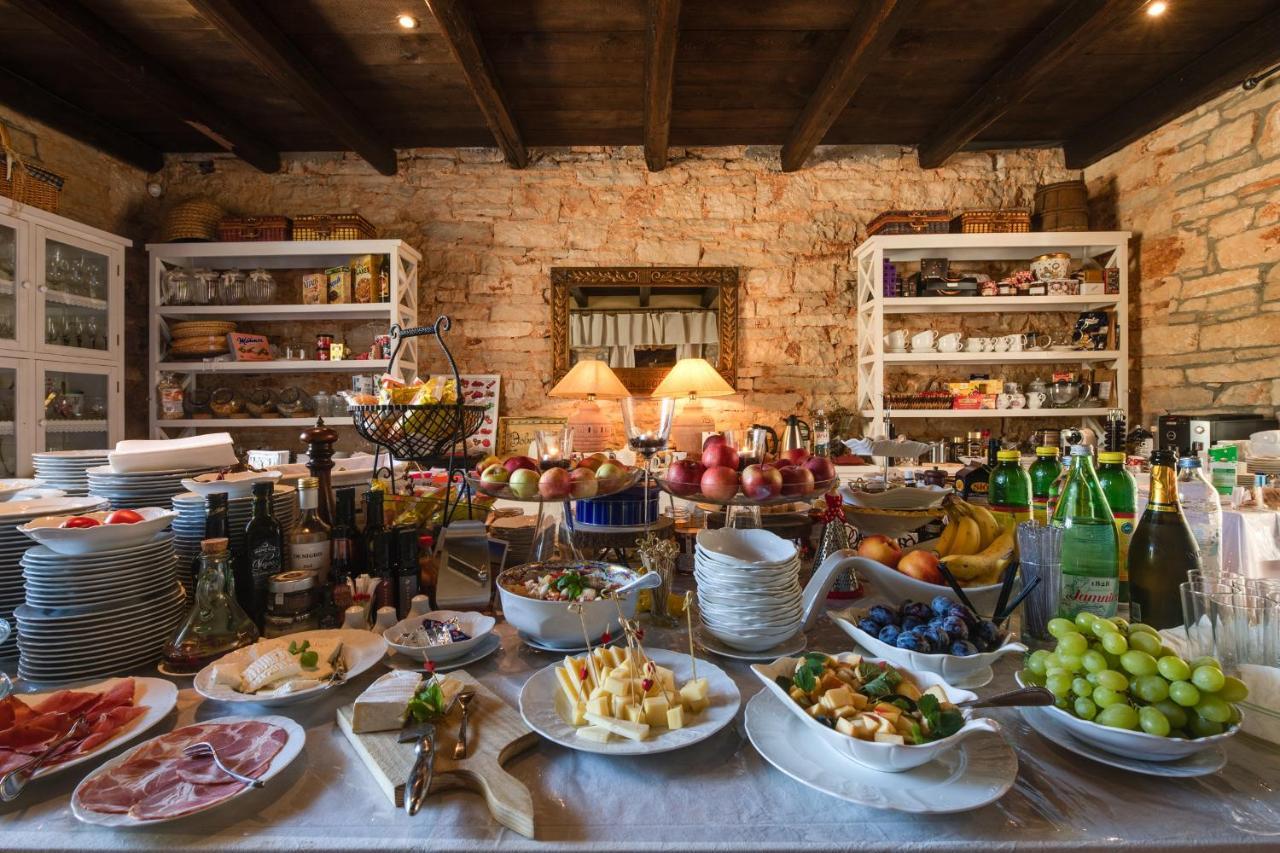 Boutique B&B Stancija 1904 Adults Only Svetvinčenat المظهر الخارجي الصورة