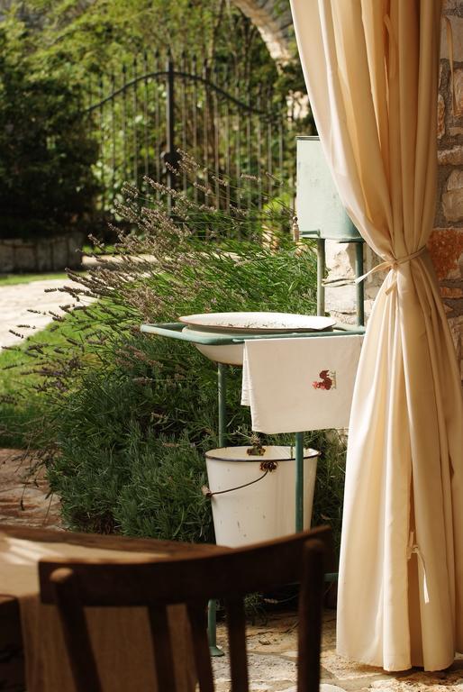 Boutique B&B Stancija 1904 Adults Only Svetvinčenat الغرفة الصورة