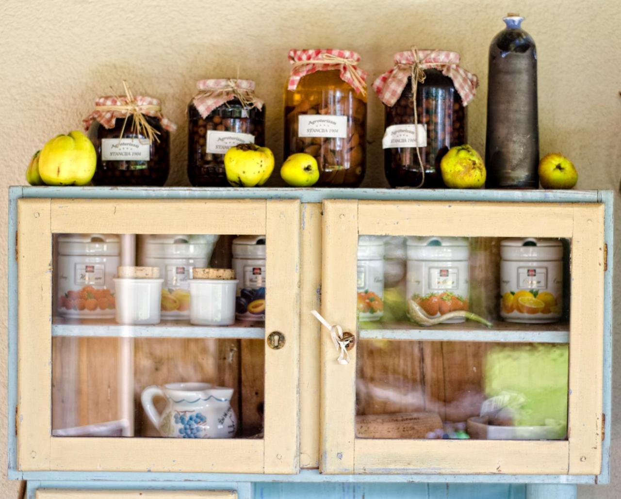 Boutique B&B Stancija 1904 Adults Only Svetvinčenat المظهر الخارجي الصورة